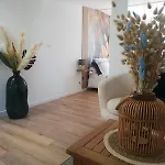 La